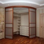 Конструкция углового радиусного шкафа