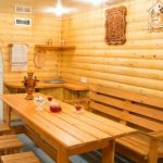 Деревянные стол, скамейки и полки своими руками для бани