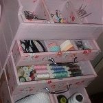 Комод для хранения всевозможных швейных принадлежностей