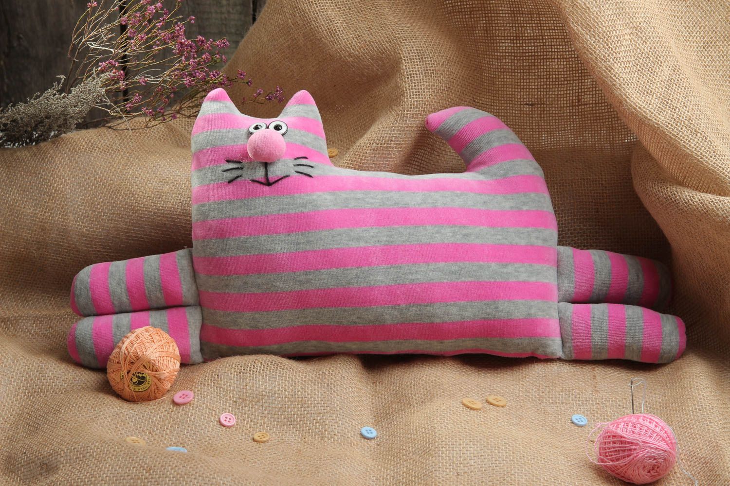 подушки игрушки